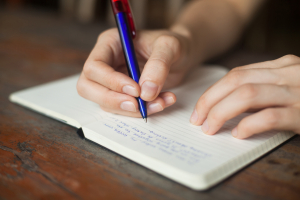 Noteer erop los! Met de hand schrijven is goed voor je brein.